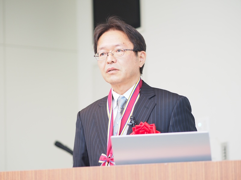 Speaking Aoki